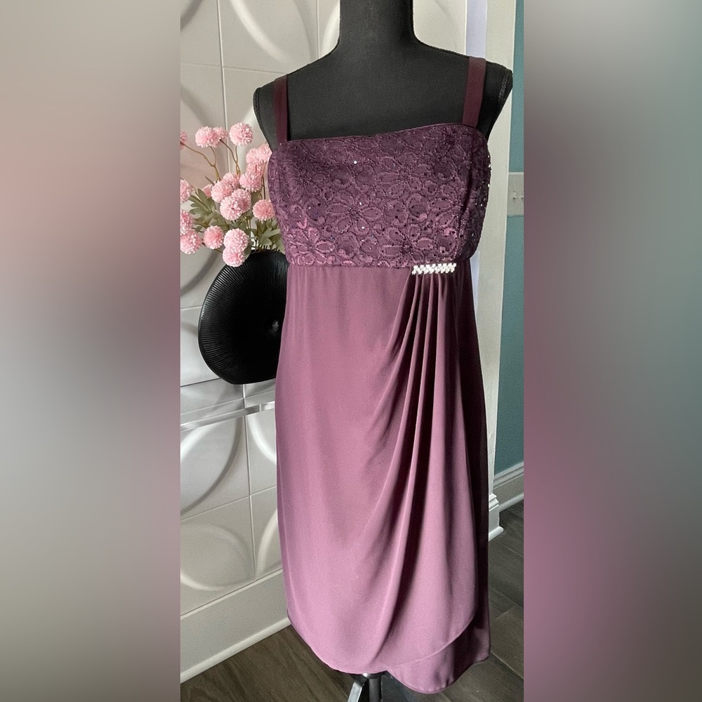 R & M Richards Women's Mulberry Purple Short Evening Dress Size 16